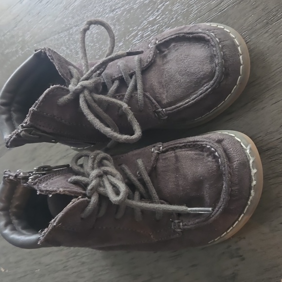 Old Navy Boots - Picture 1 of 3